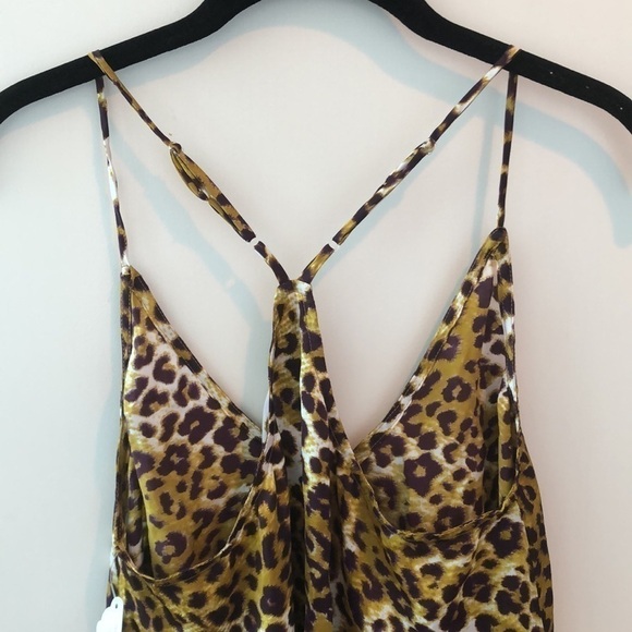 Blu Moon Sexy V Tank Top - Picture 9 of 13